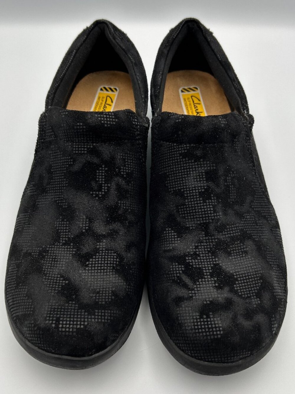CLARKS Talene Pace Slip Resistant Work Shoe Size 9 Black Waitress Hostess Loafer